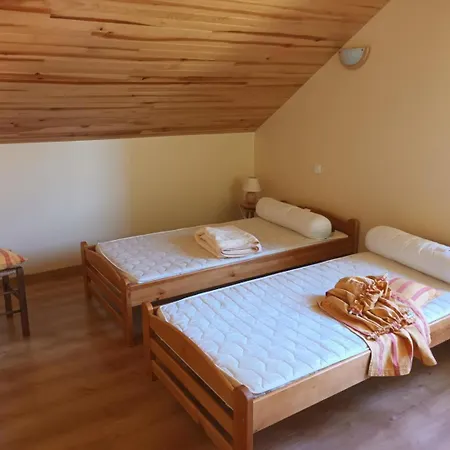 Holiday home Maison Coquette Aux Laubies *